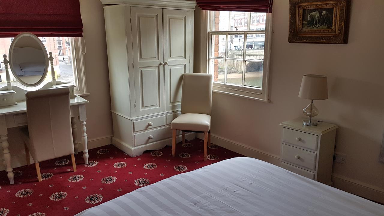 Hotel Lil'S On The Waterfront York Esterno foto